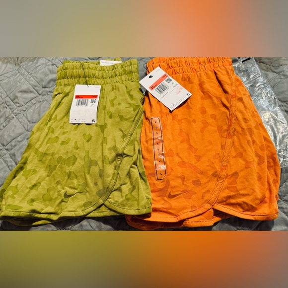 SOLD OUT ! - Picture 1 of 14